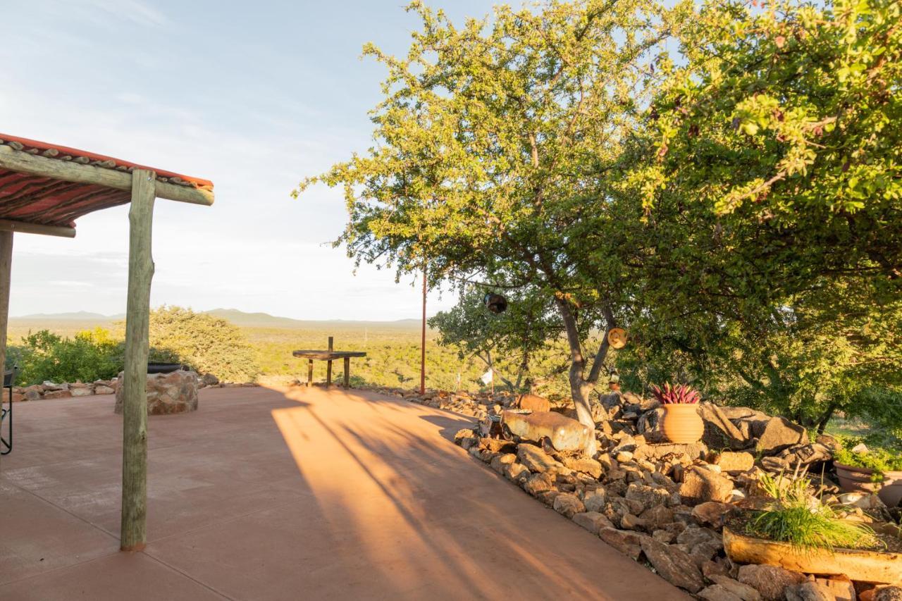 Отель Tana Safaris Bush Camp Очиваронго Экстерьер фото