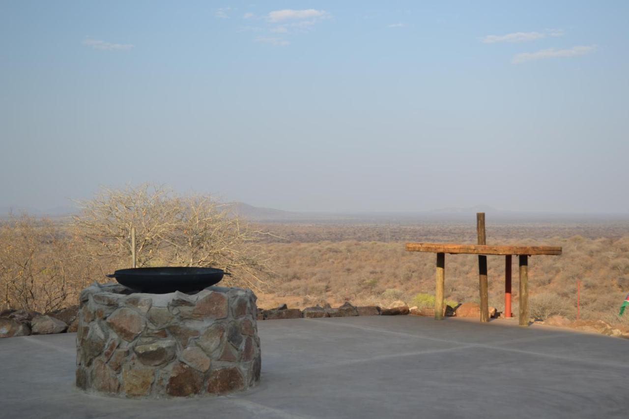 Отель Tana Safaris Bush Camp Очиваронго Экстерьер фото